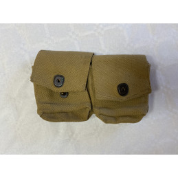 Paire de cartouchières...