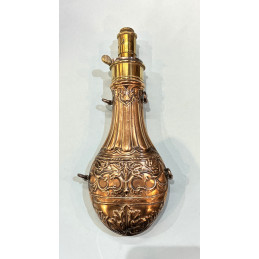 Poire à poudre signée "...