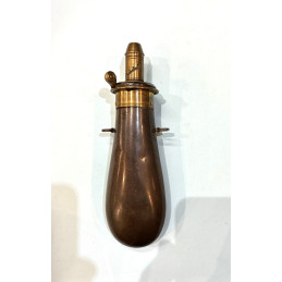 petite poire à poudre en...