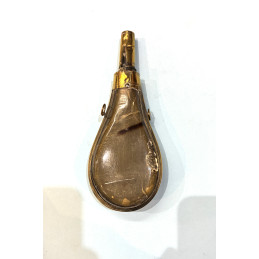 Poire à poudre en corne blonde